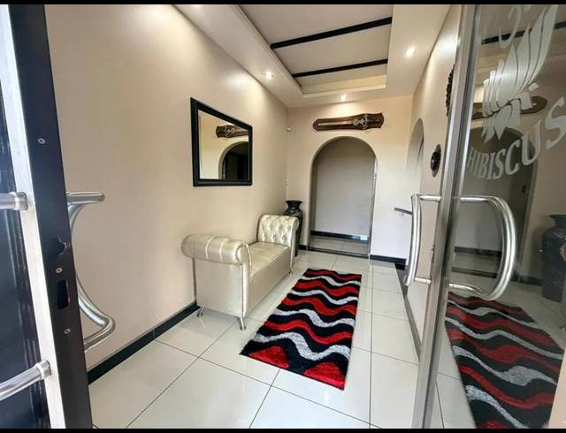 4 BEDROOM HOUSE FOR SALE IN FREELAND PARK